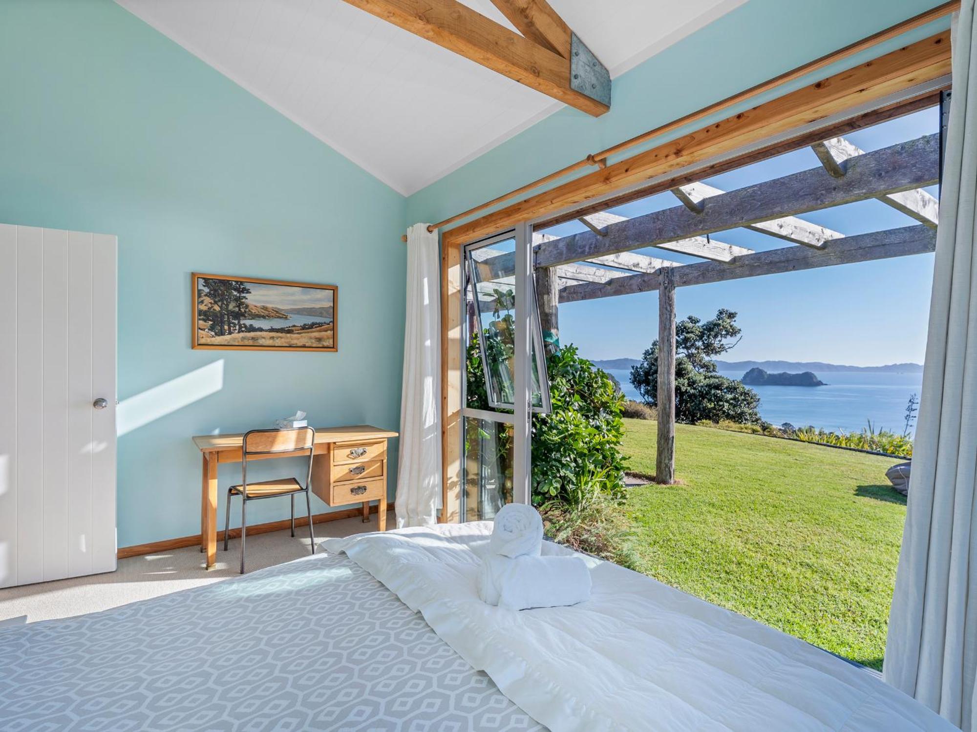 The Grandstand - Hahei Holiday Home Exterior photo