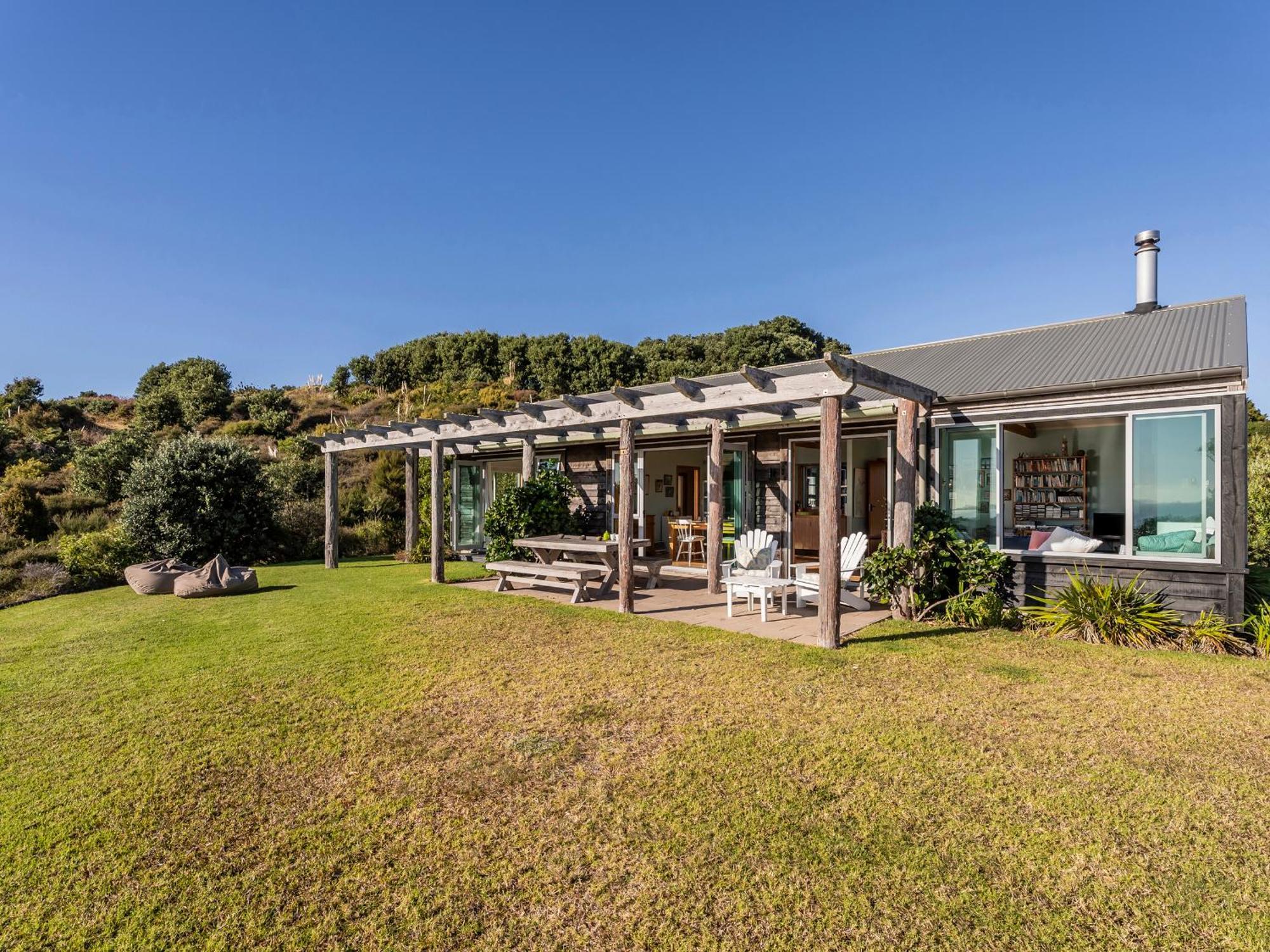 The Grandstand - Hahei Holiday Home Exterior photo